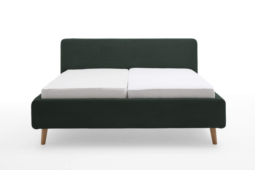 Čalouněná postel taupe 160 x 200 cm manšestr zelená