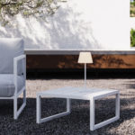 Zahradní stolek vamo 60 x 60 cm bílý