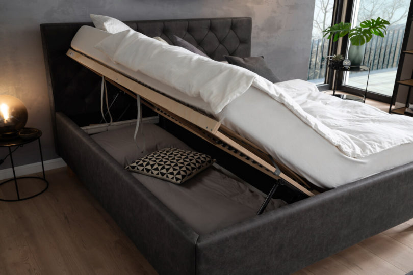 Čalouněná postel kartika s úložným prostorem 160 x 200 cm antracitová